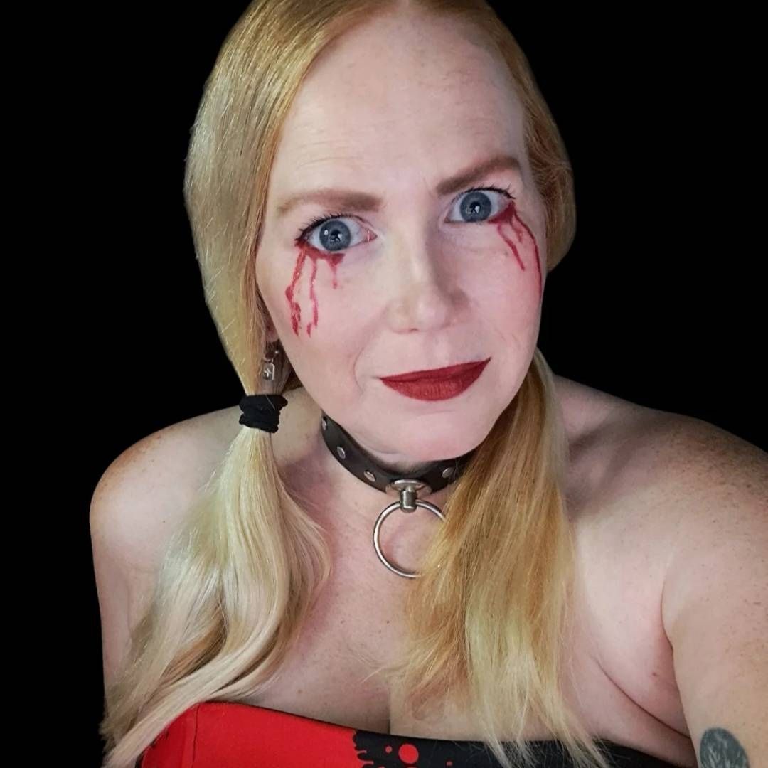 Aliceinzombiland